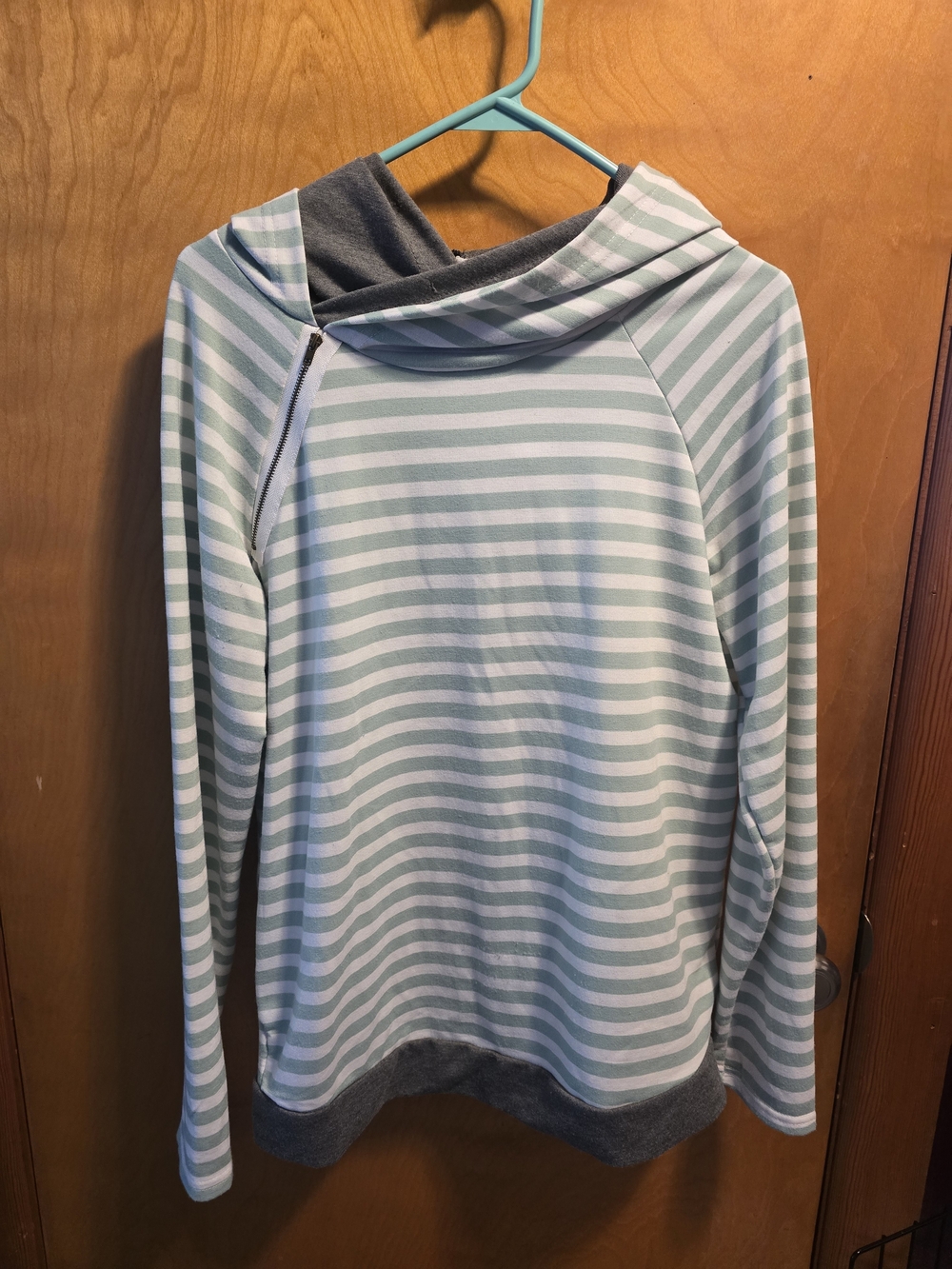3/$15 Mint & White Striped Double-Hooded Pullover